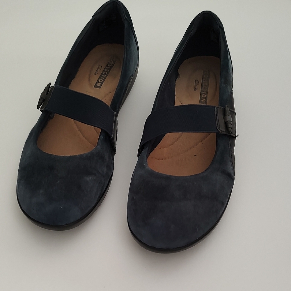 Clarks Navy Blue Leather Suede Mary Jane Flats W/ Elastic Strap Sz 8